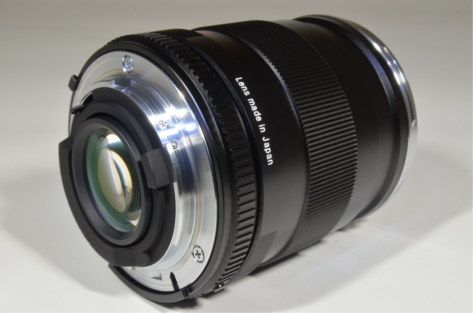 carl zeiss distagon t* 35mm f2 zf.2 for nikon