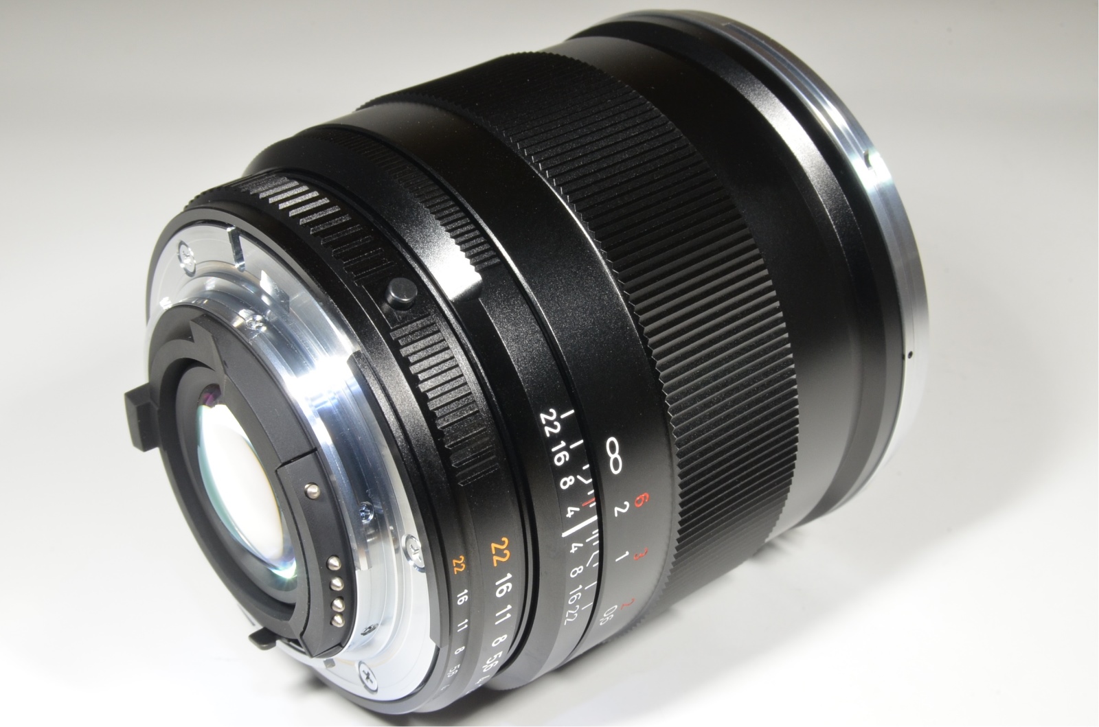 carl zeiss distagon t* 25mm f2 zf.2 for nikon