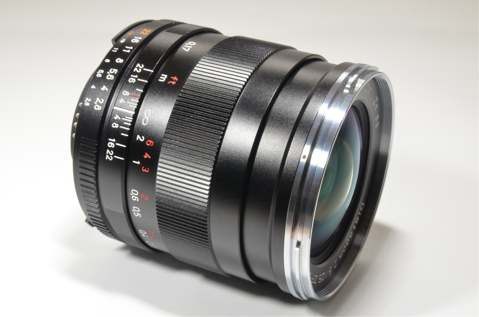 carl zeiss distagon t* 25mm f2.8 zf.2 for nikon from japan
