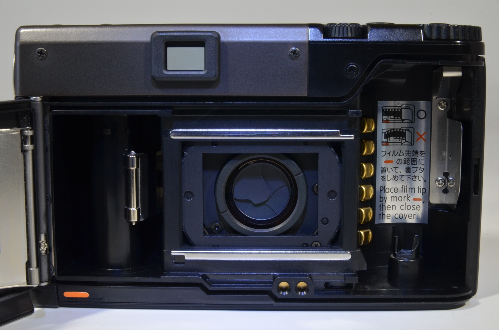 contax t3 titanium black point & shoot 35mm film camera