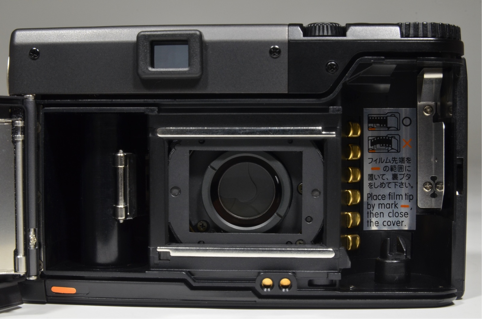 contax t3 black point & shoot 35mm film camera