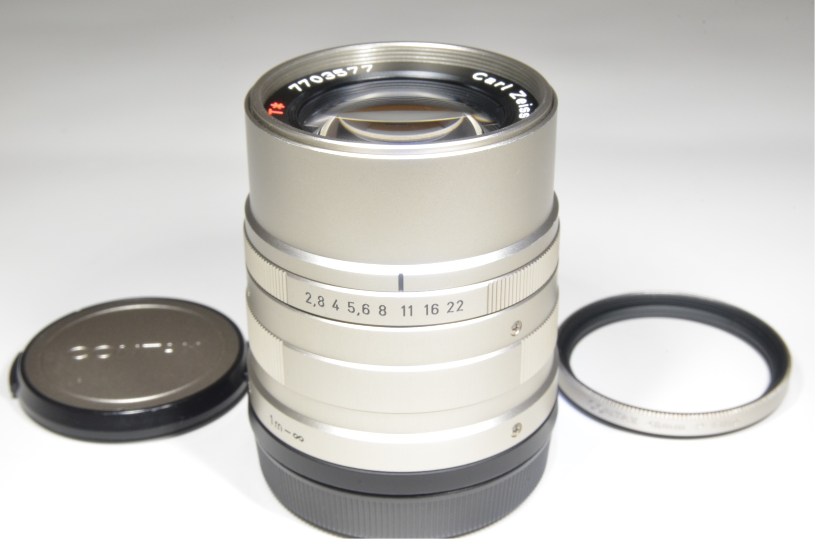 contax g2 camera / planar 45mm f2 / biogon 28 f2.8 / sonnar 90mm f2.8