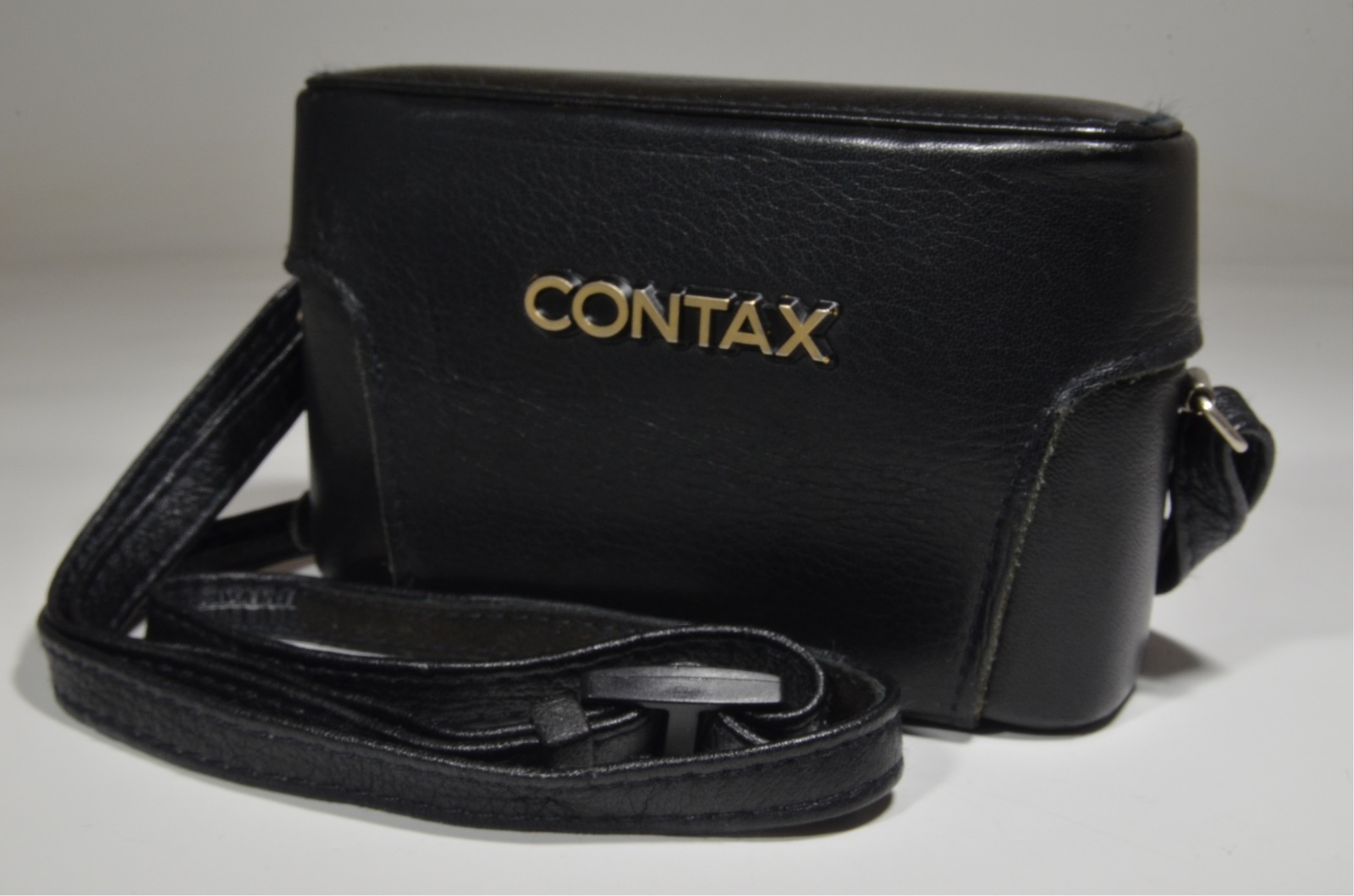 contax t2 point & shoot 35mm film camera with full leather case