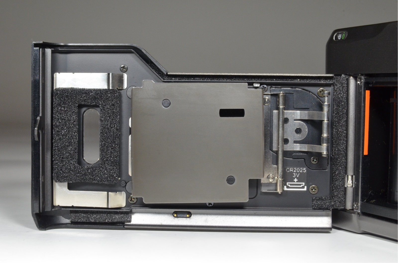 contax t2 data back titanium black in boxed 35mm film camera