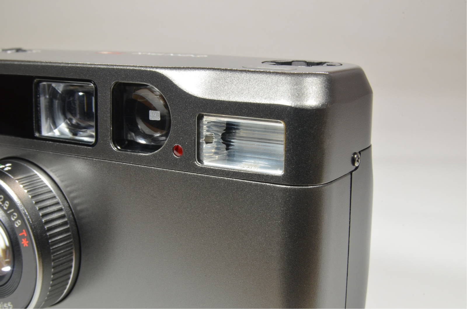 contax t2 data back titanium black p&s 35mm film camera