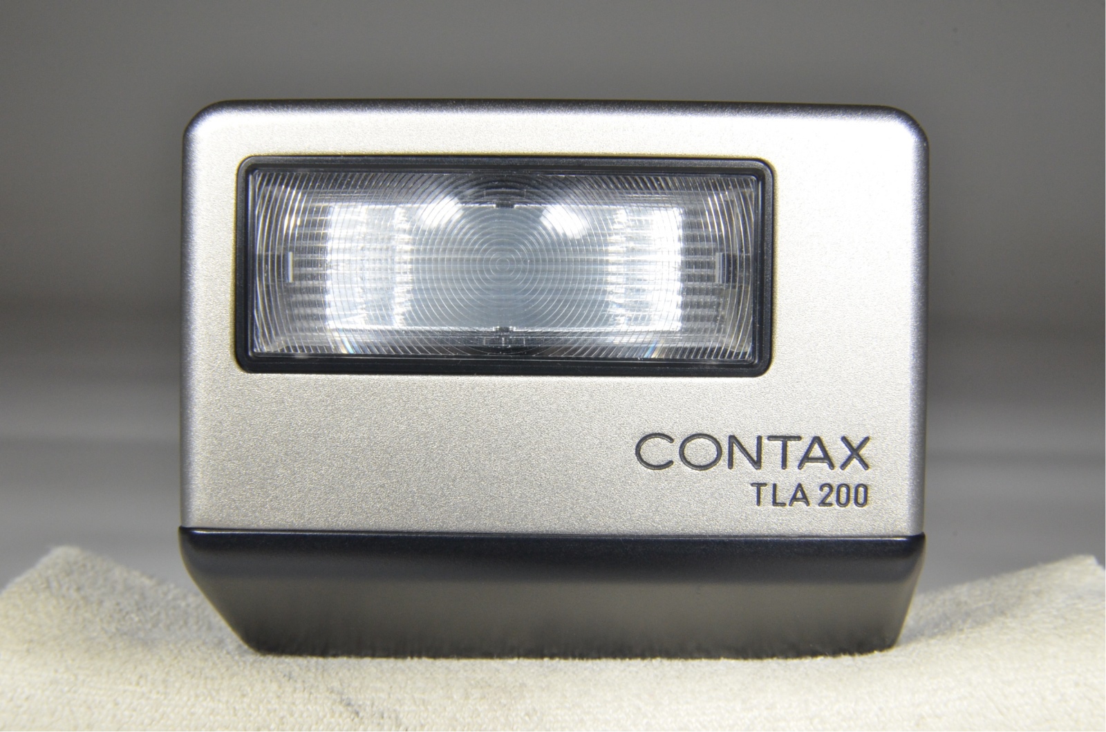 contax g2 with full case, planar 45mm f2, biogon 28mm f2.8, sonnar 90mm f2.8, tla200