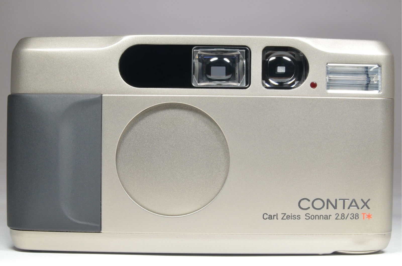 contax t2 point & shoot 35mm film camera from japan