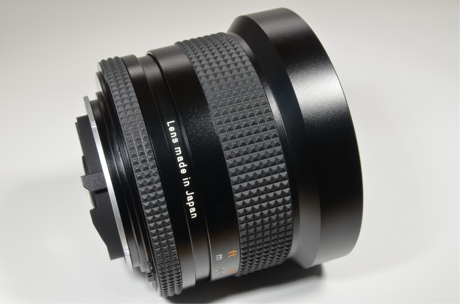 contax carl zeiss distagon t* 18mm f4 mmj with 70/86 ring and filter
