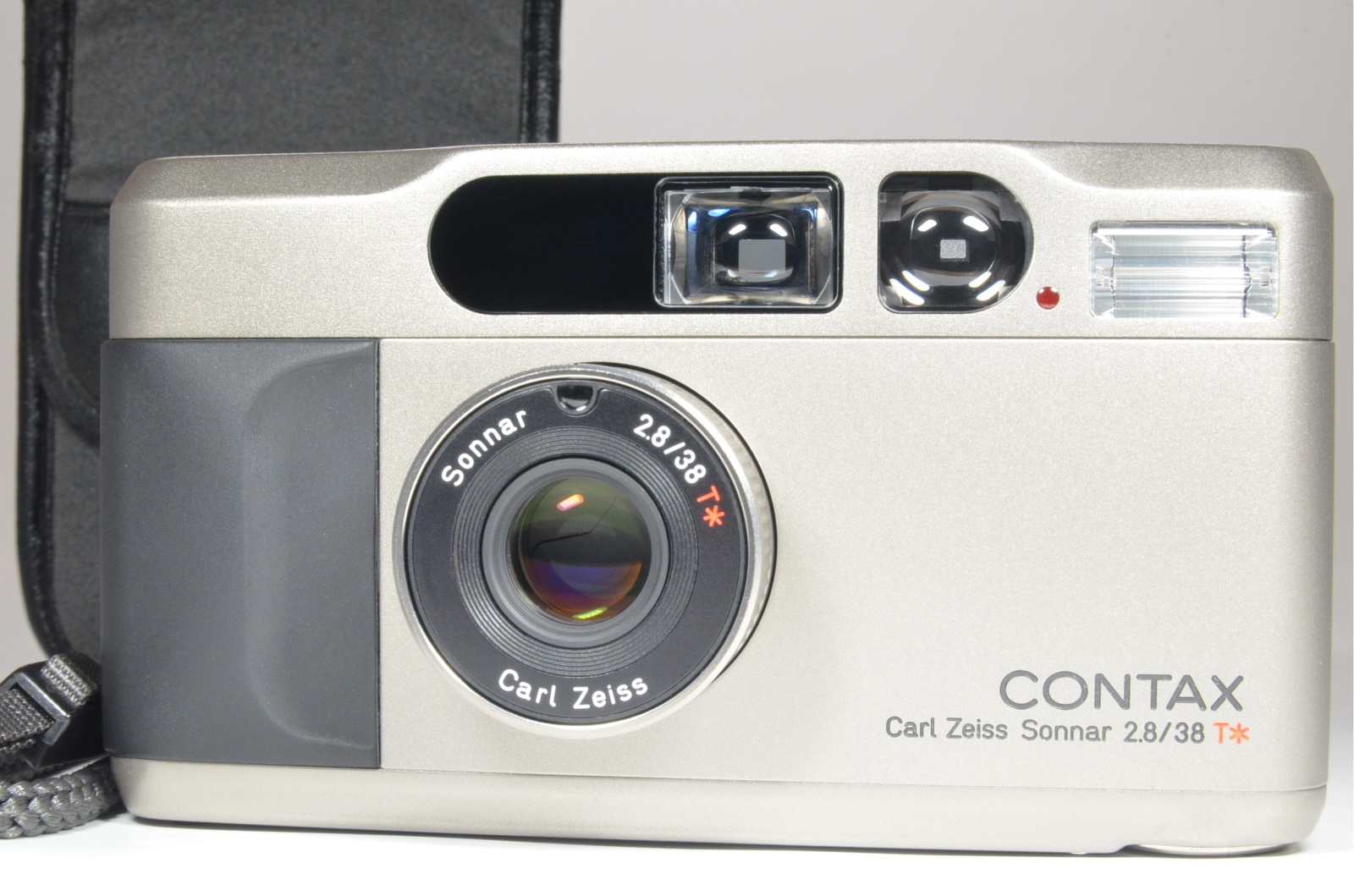 contax t2 data back point & shoot 35mm film camera from japan