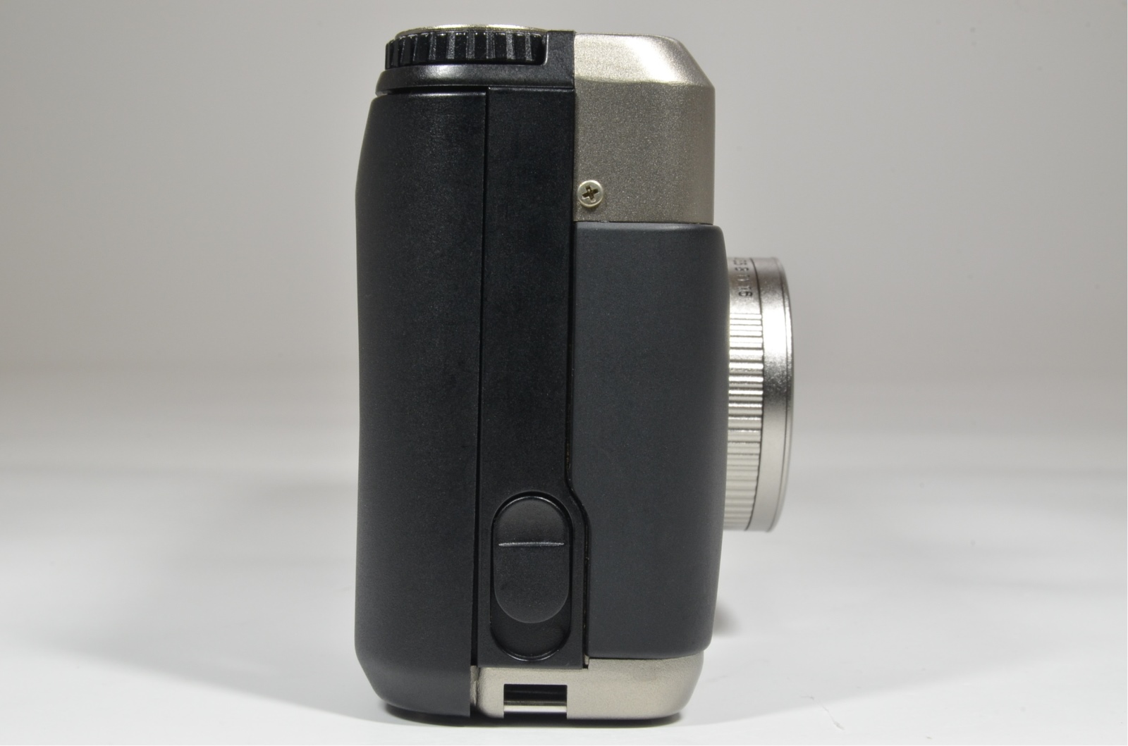contax t2 titanium silver 35mm film camera full leather case