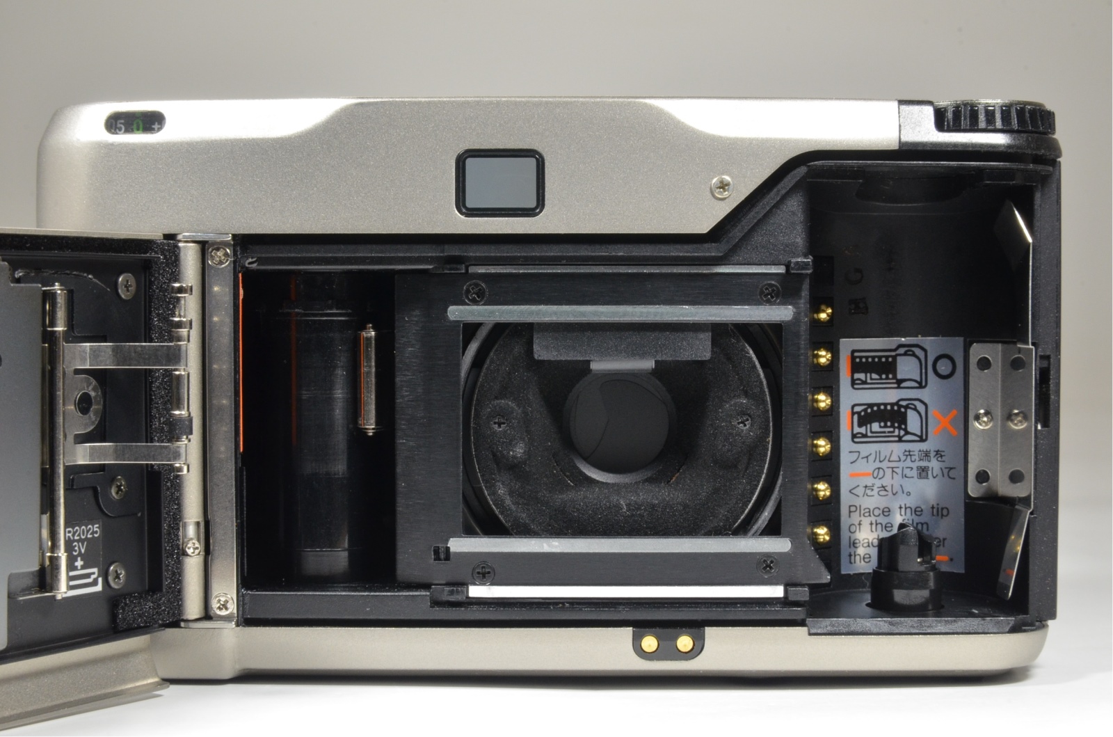 contax t2 titanium silver data back and normal back panel
