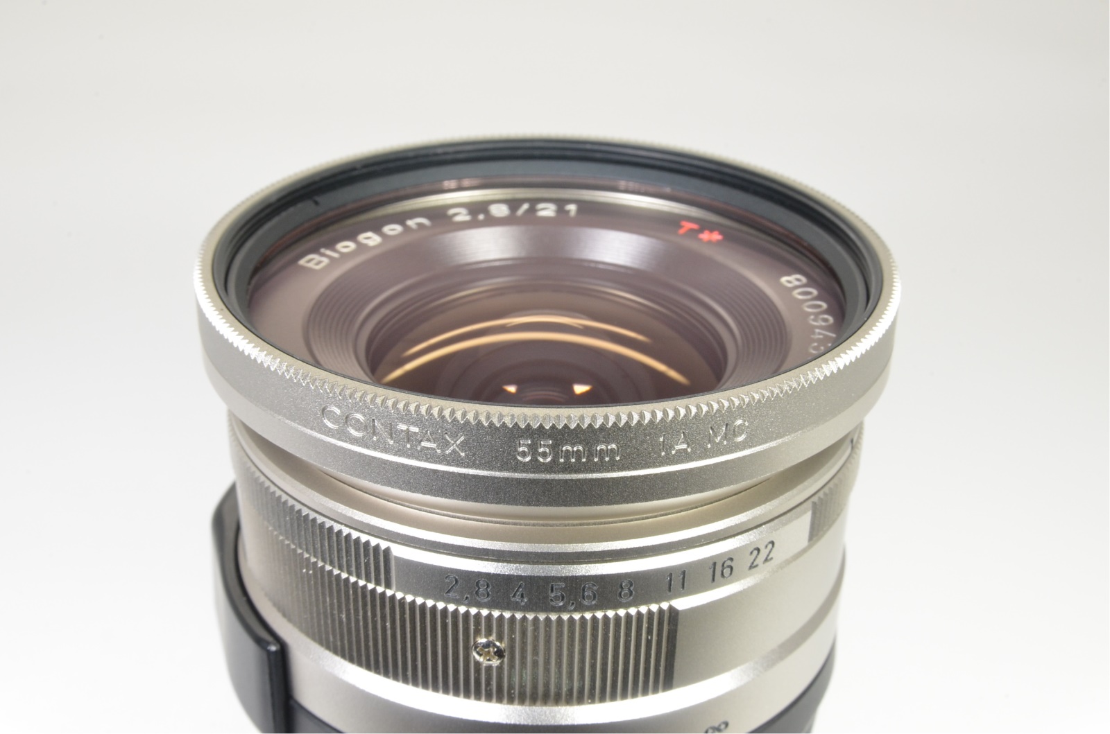 contax carl zeiss t* biogon 21mm f2.8 lens w/ view finder for g2 japan