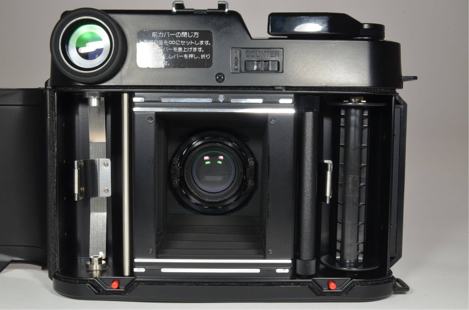 fujifilm fujica gs645 film camera 75mm f3.4 w/ lens filter and hood