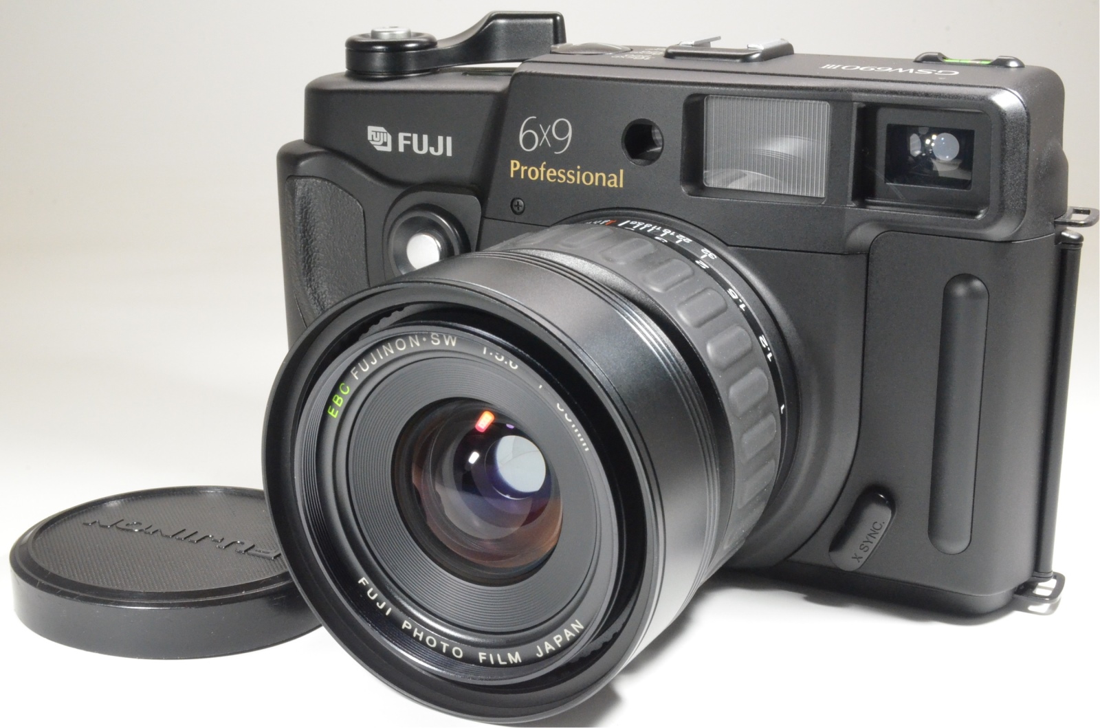 fuji fujifilm gsw690iii 65mm f5.6 count '168' medium format camera
