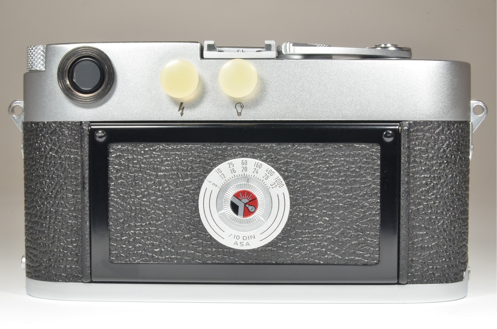 leica m3 double stroke s/n 918819 year 1958 with strap from japan