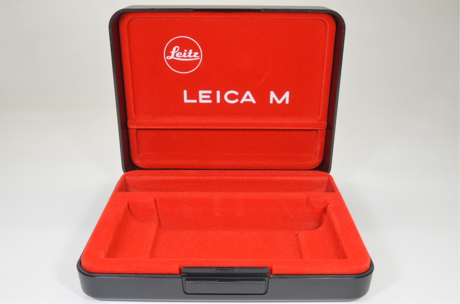 leica m6 empty box, plastic case, and english instructions from japan