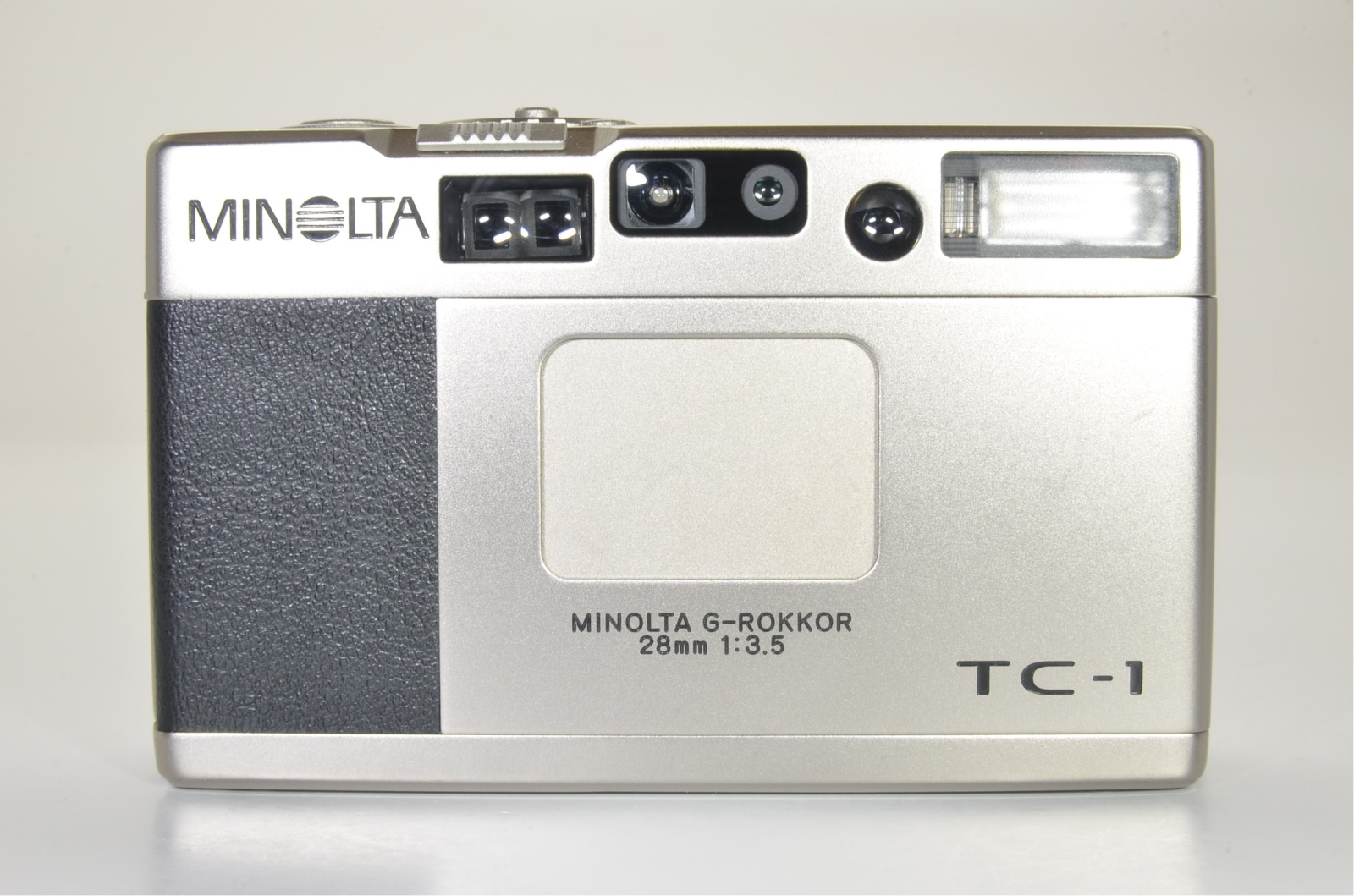 minolta tc-1 point & shoot 35mm film camera 28mm f3.5 shooting tested