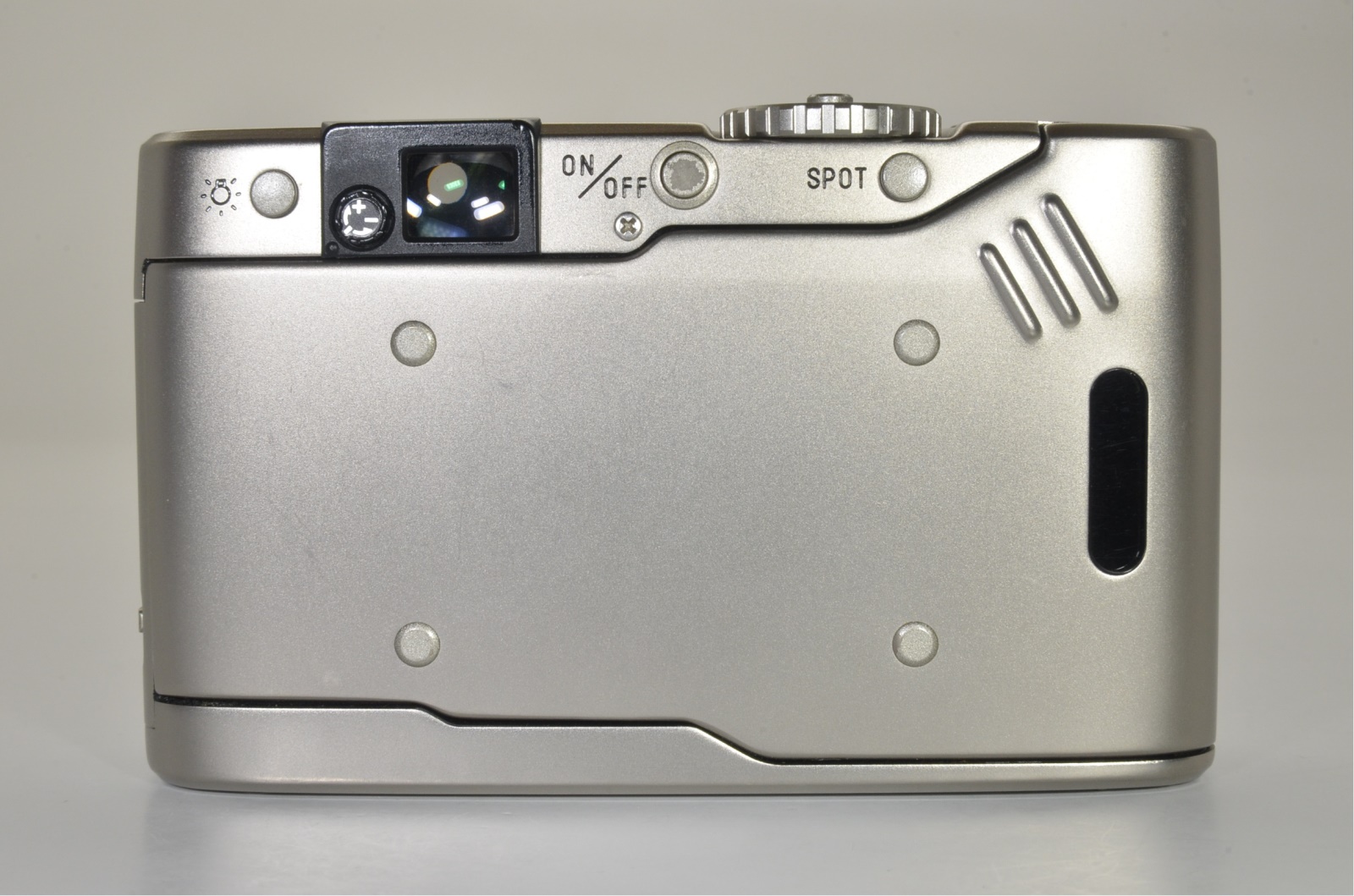 minolta tc-1 point & shoot 35mm film camera 28mm f3.5 shooting tested