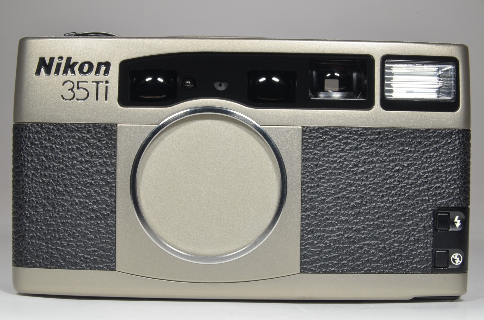 nikon 35ti in boxed point & shoot 35mm film camera 35mm f2.8