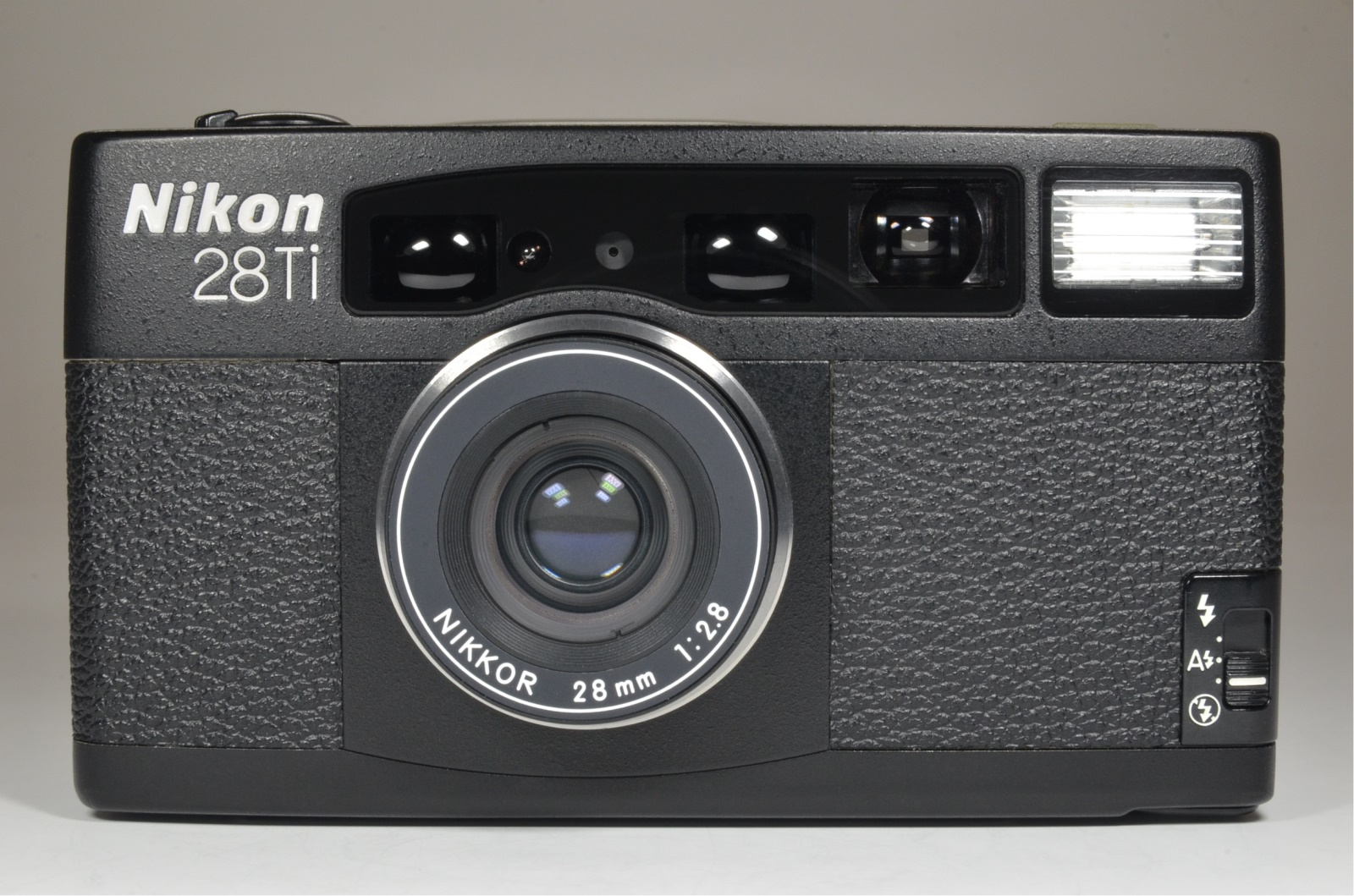 nikon 28ti point & shoot 35mm film camera lens 28mm f2.8 boxed