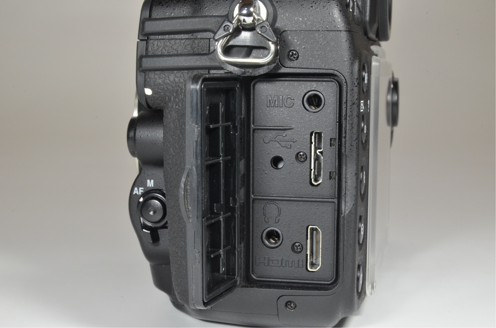 nikon d800 36.3mp digital slr camera body shutter count 9040 from japan