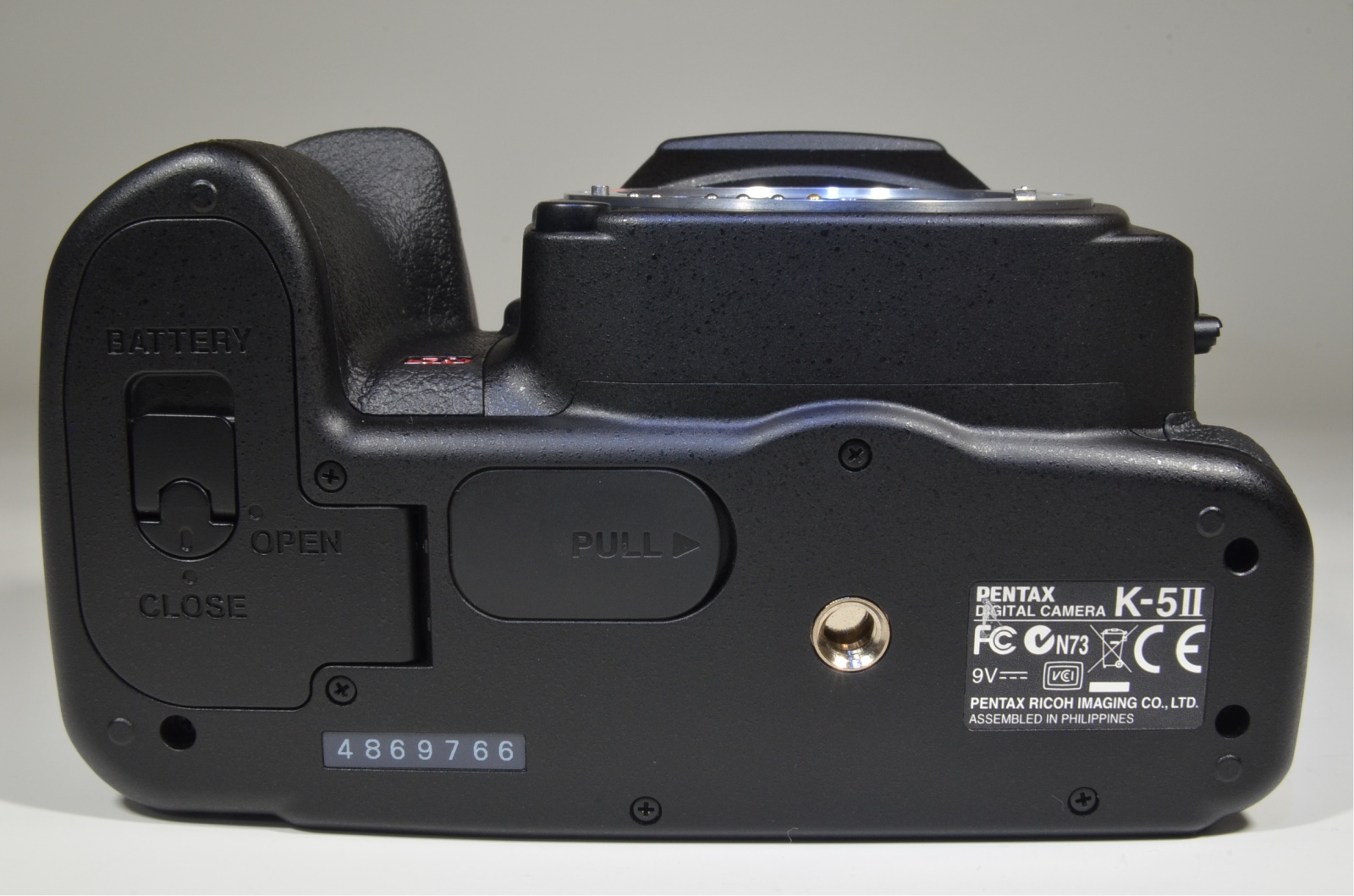 pentax k-5 ii with da 18-135mm f/3.5-5.6 ed al wr