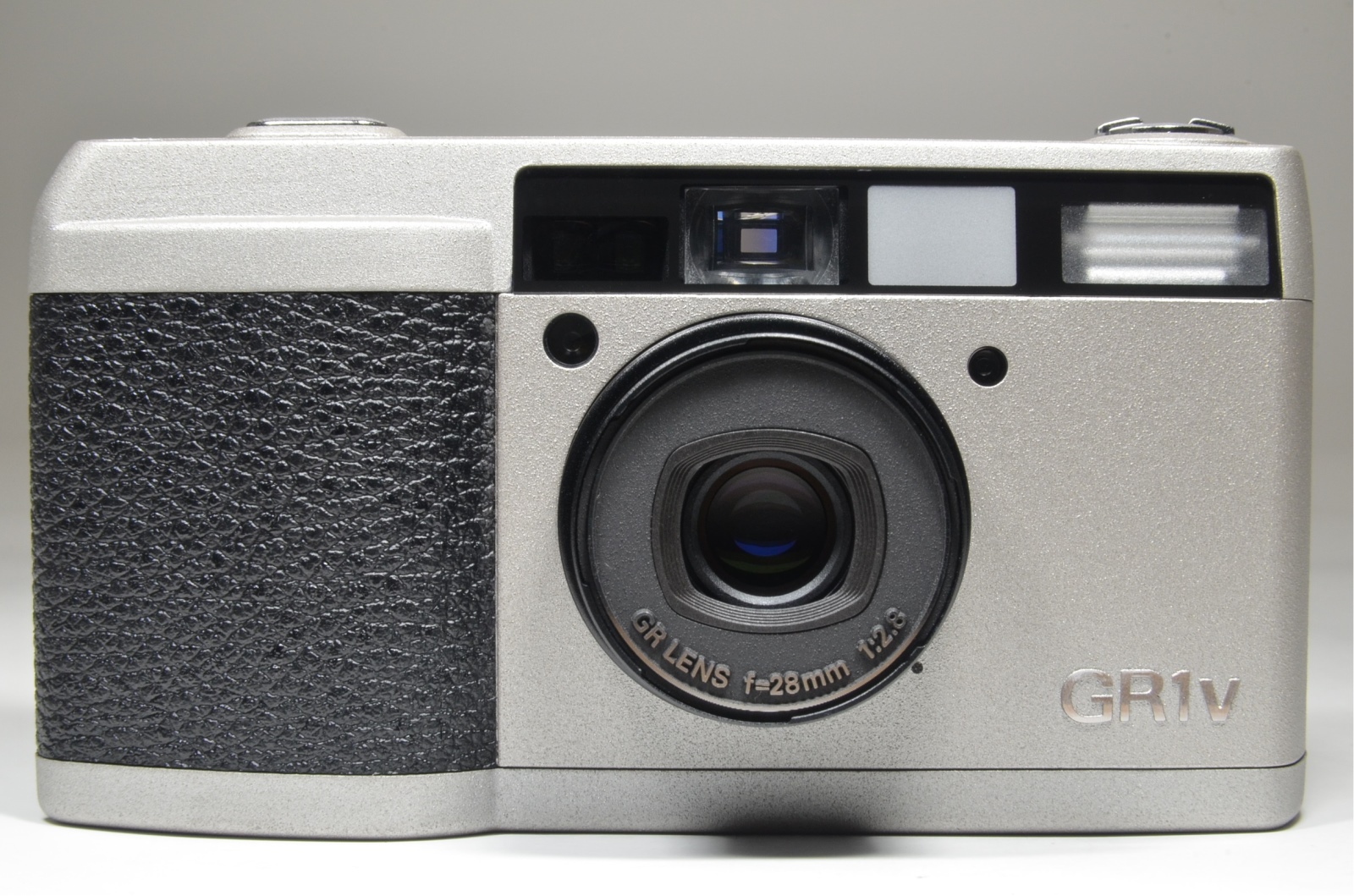 ricoh gr1v date p&s 35mm film camera 28mm f2.8 'outlet item unused' top mint!