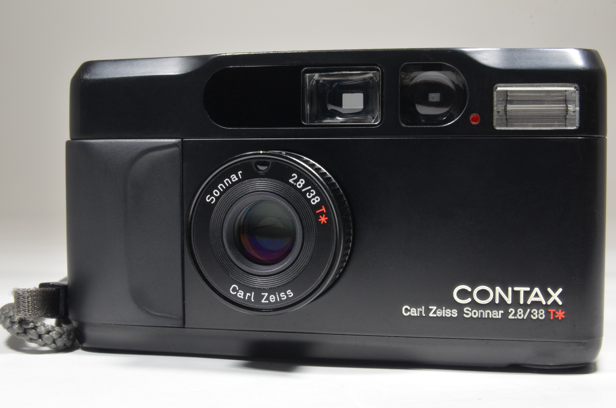 contax t2 black limited point & shoot 35mm film camera