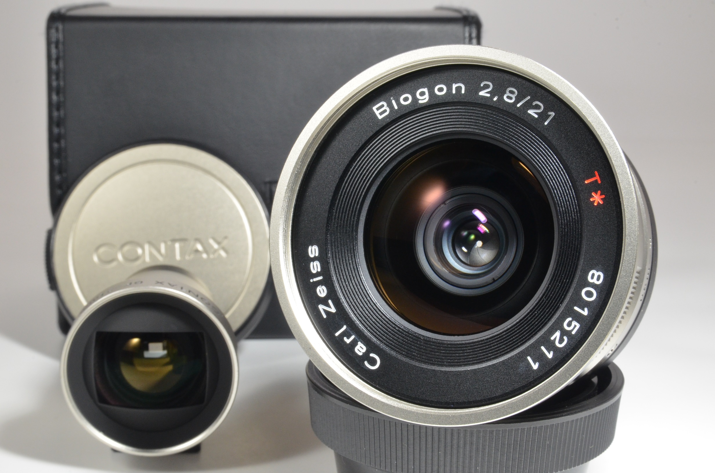 contax carl zeiss t* biogon 21mm f2.8 lens with view finder for g1 g2