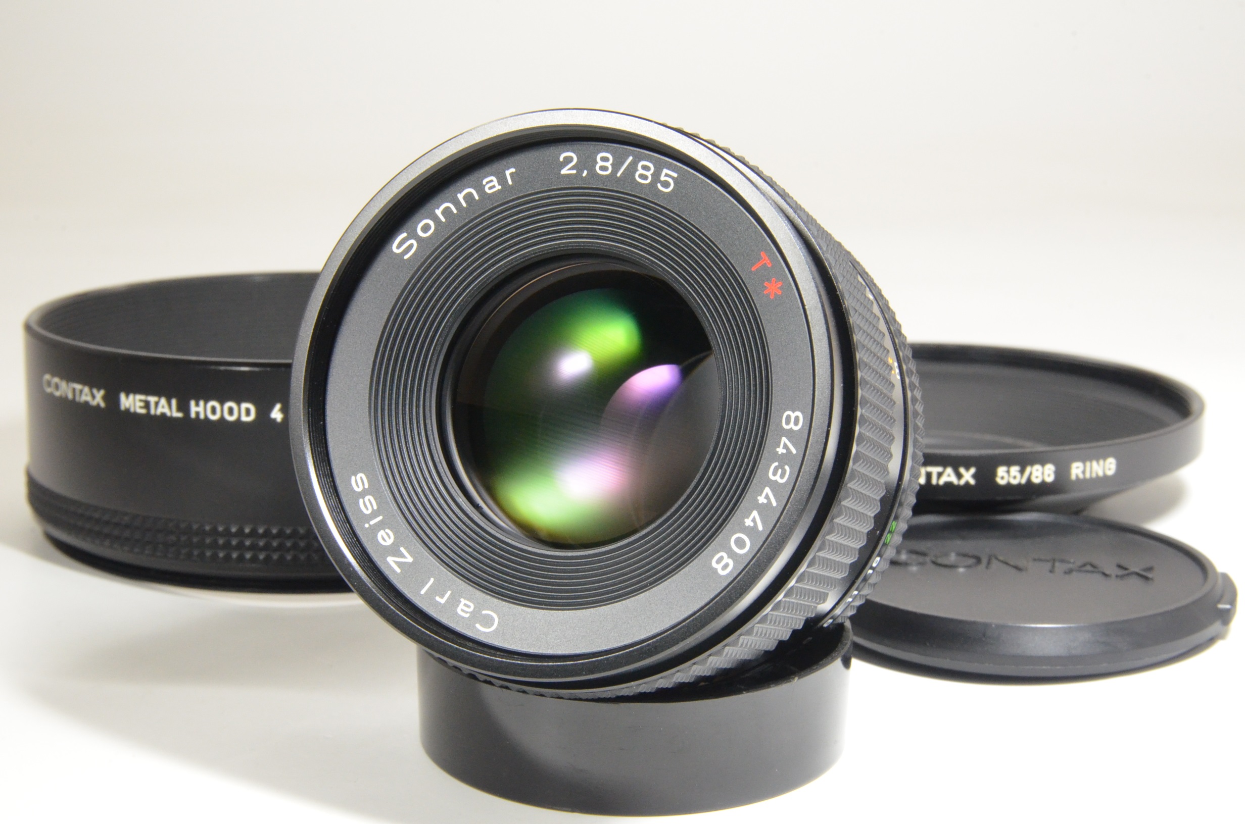 contax carl zeiss sonnar t* 85mm f2.8 mmg with metal hood 4