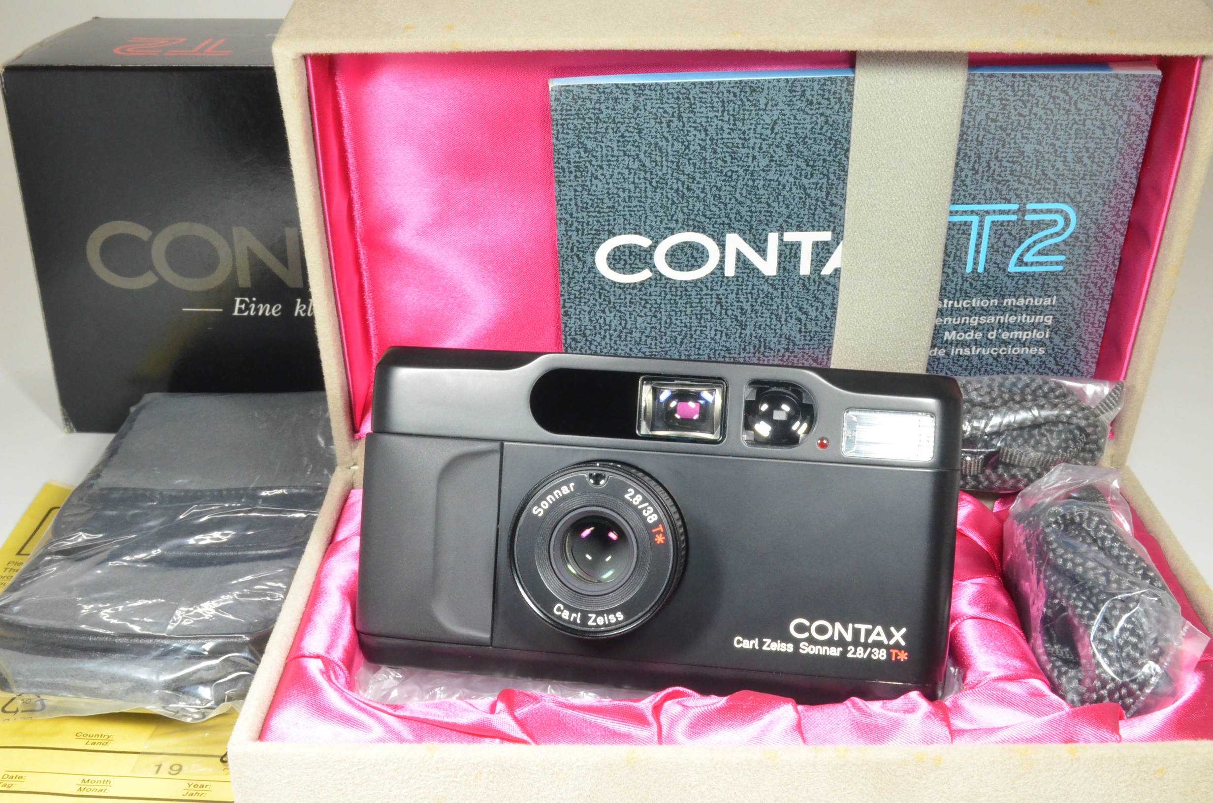 contax t2 black limited point & shoot 35mm film camera