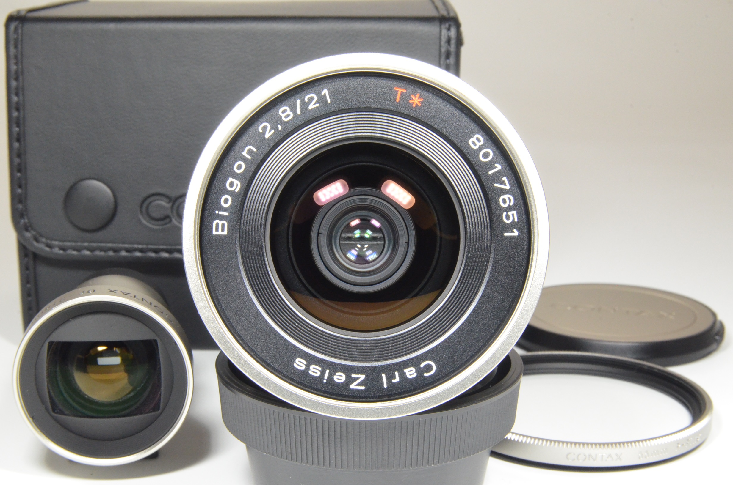 contax carl zeiss t* biogon 21mm f2.8 lens with view finder for g1 g2