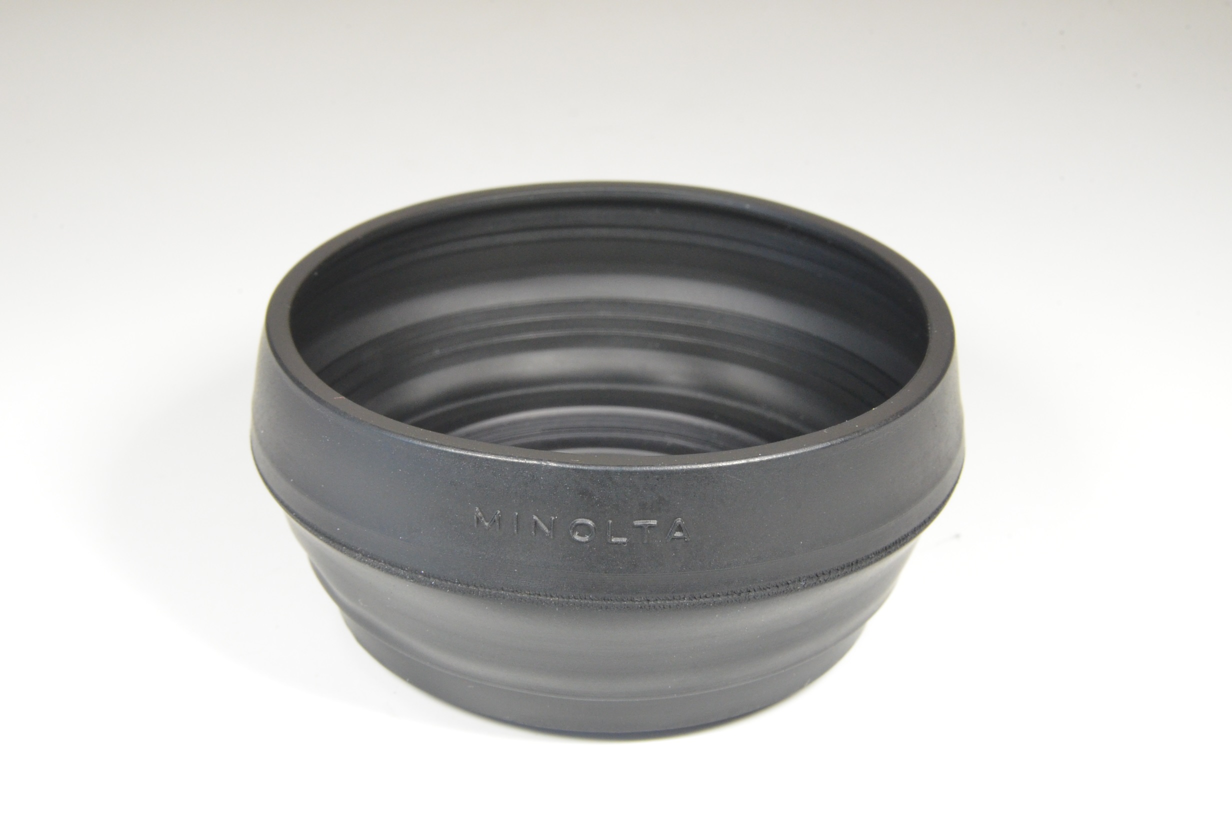 minolta lens hood for m-rokkor 90mm f4