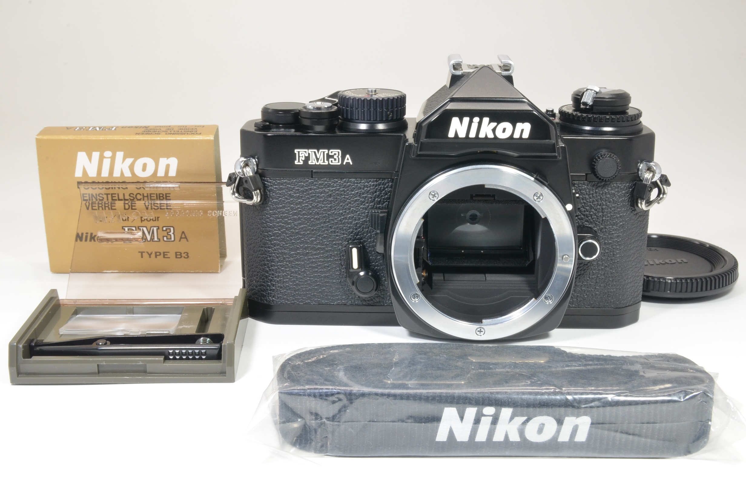 nikon fm3a 35mm film camera black with b3 focusing screen  shooting tested