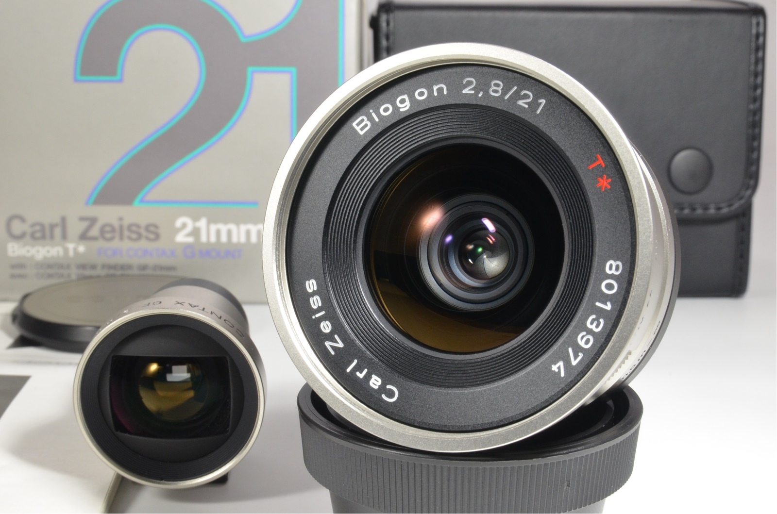 Contax Carl Zeiss T* Biogon 21mm f2.8 Lens with View Finder for G1