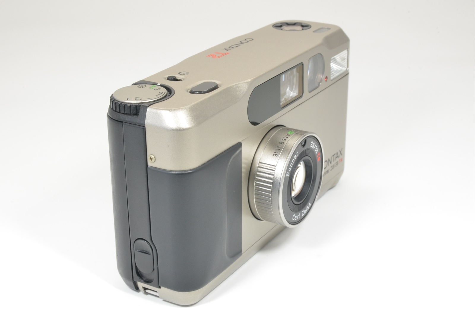 CONTAX T2 Titanium Silver 35mm Film Camera CLA’d recentry Shooting