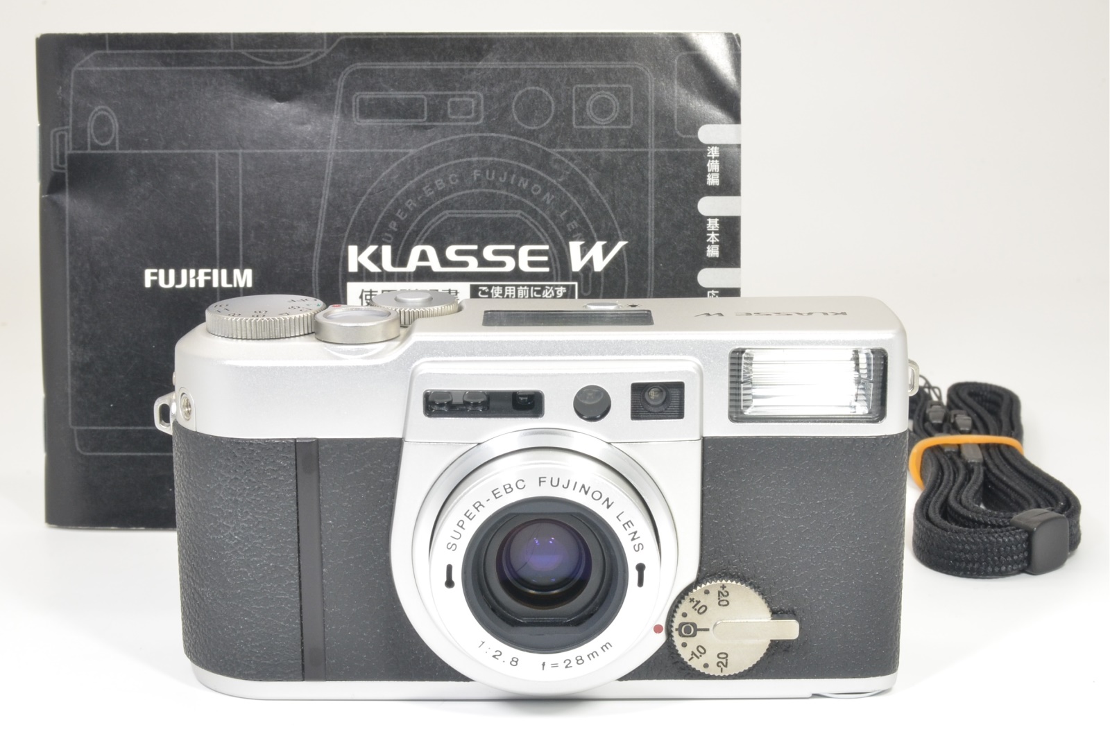 Fujifilm KLASSE W 28mm F2.8 #BB51