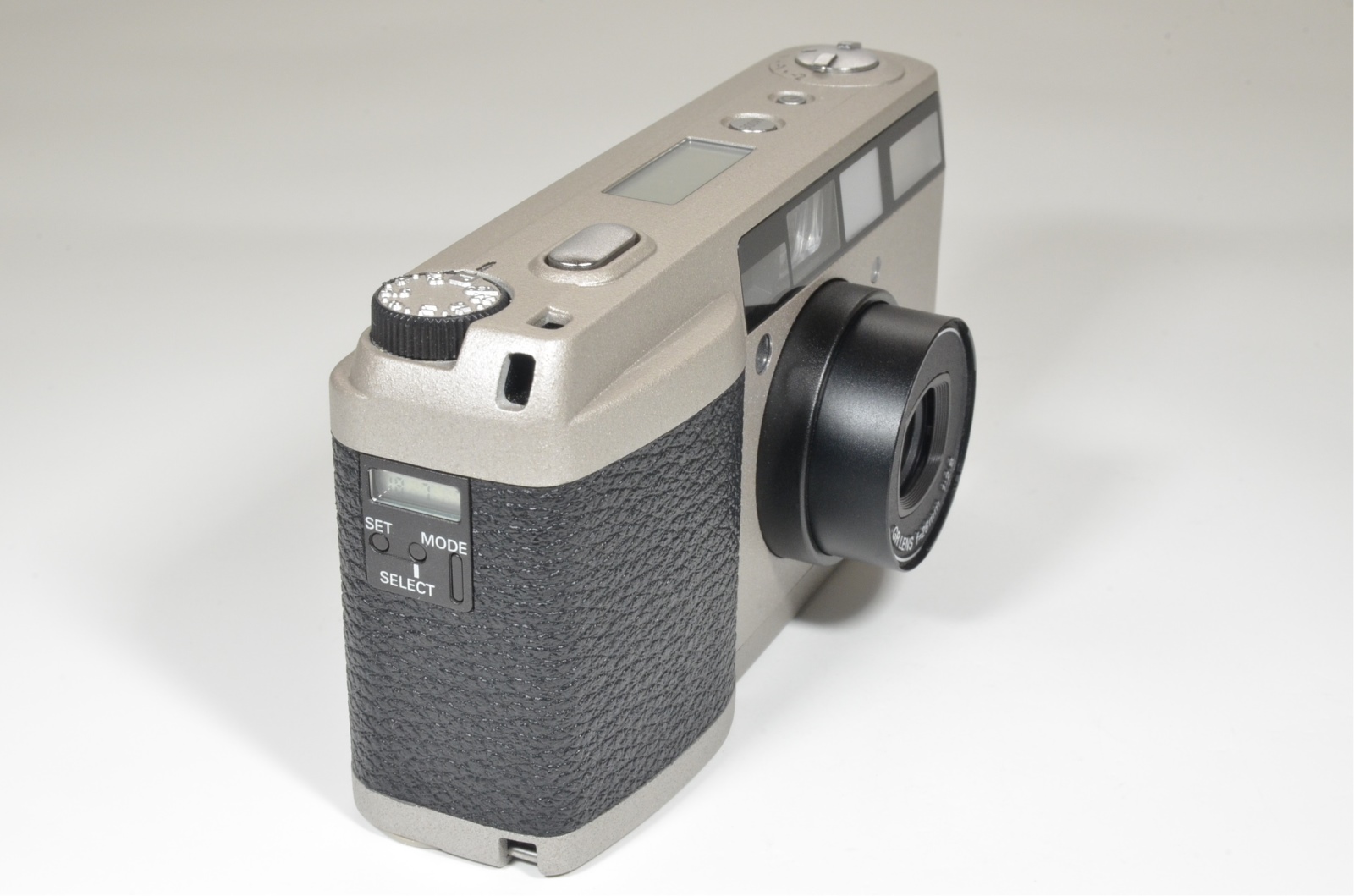 RICOH GR1v Date Silver 28mm f2.8 Point & Shoot 35mm Film Camera