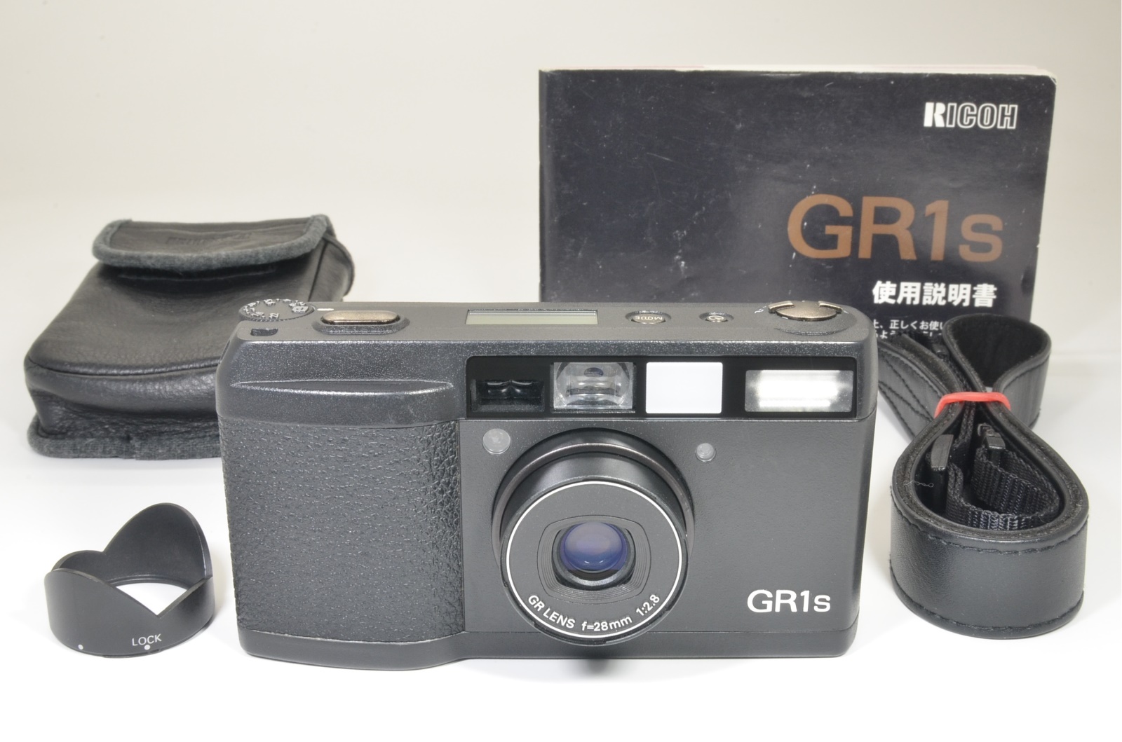 RICOH GR1s Black 28mm f2.8 film camera from Japan LCD works Film 